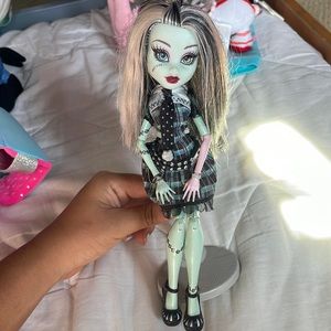 Original Frankie monster high doll discontinued